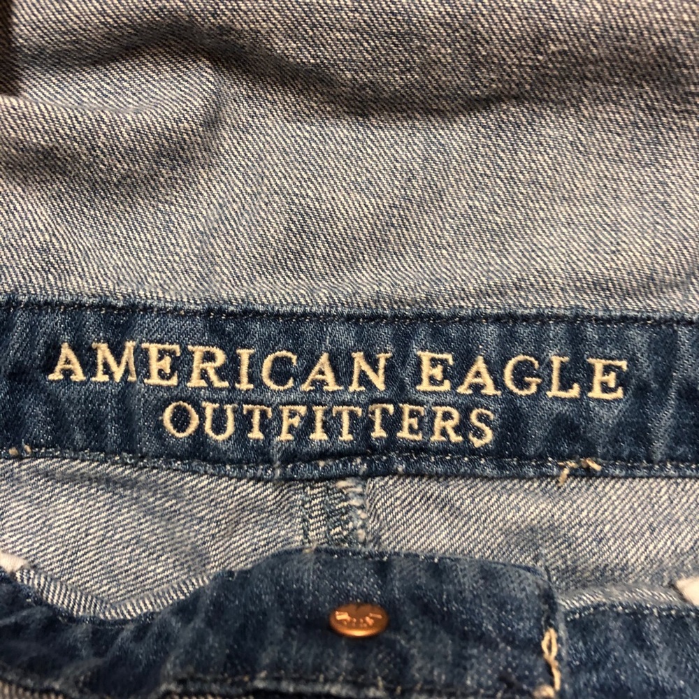 American Eagle Dark Wash Overall Shorts - Picture 3 of 5